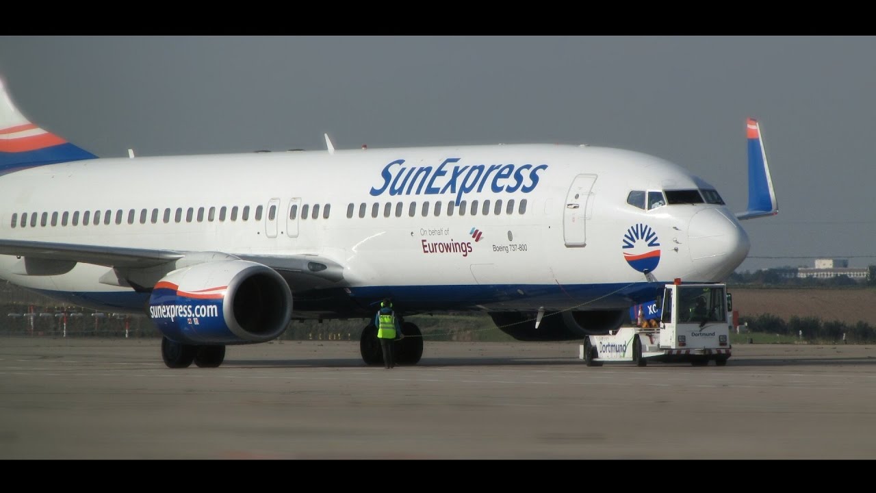 SunExpress (Eurowings) Boeing 737 landing at Dortmund Airport | PlanespottTV