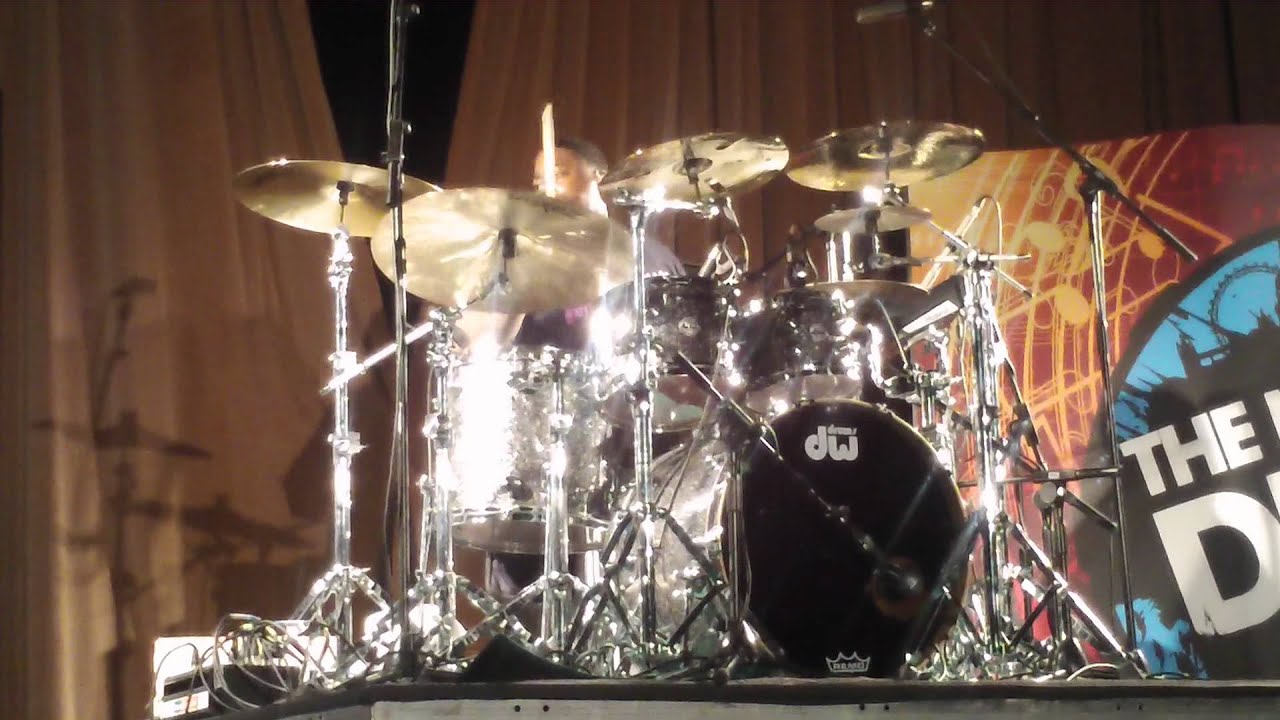 Kaz Track -  7 to the power of 6 AARON SPEARS PLAYING