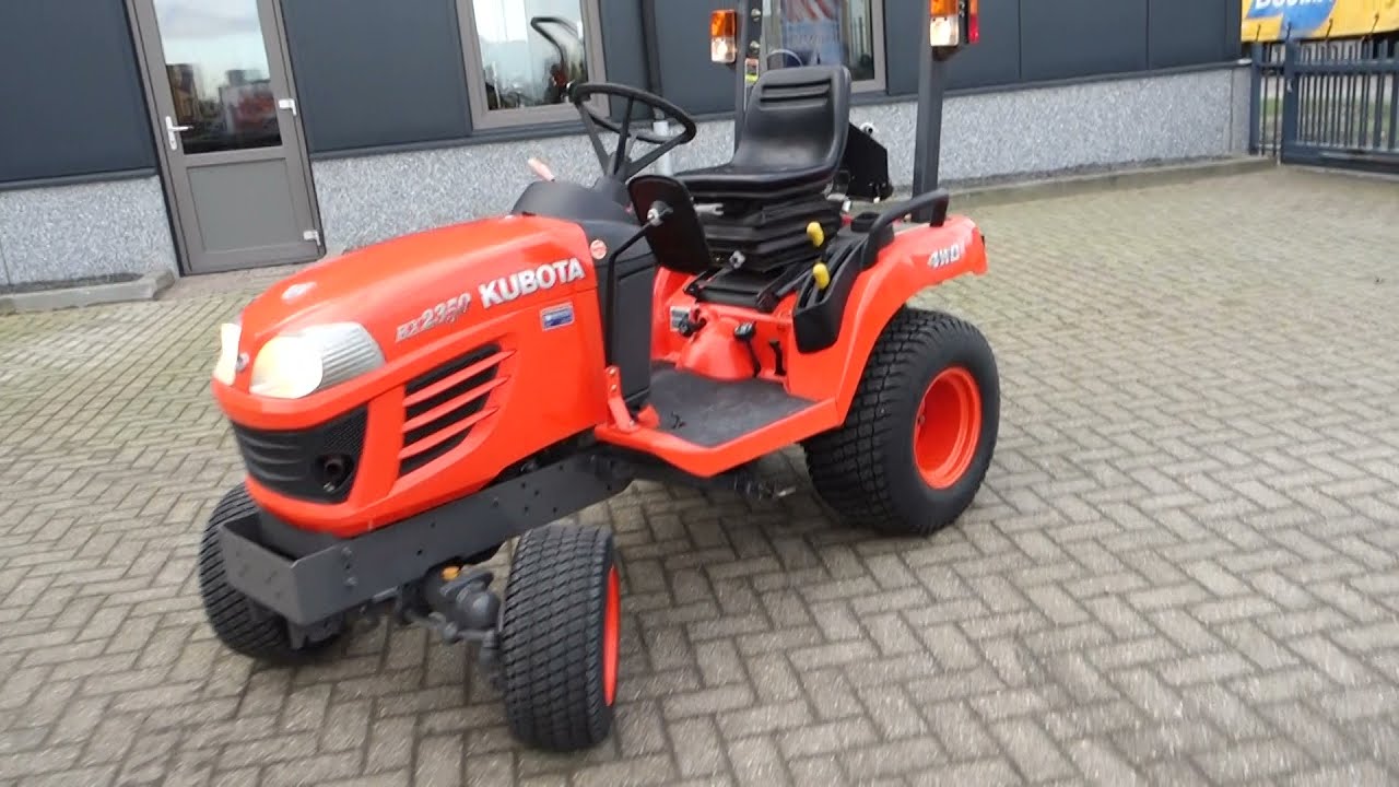 Kubota BX2350 4wd HST / 0408 Draaiuren