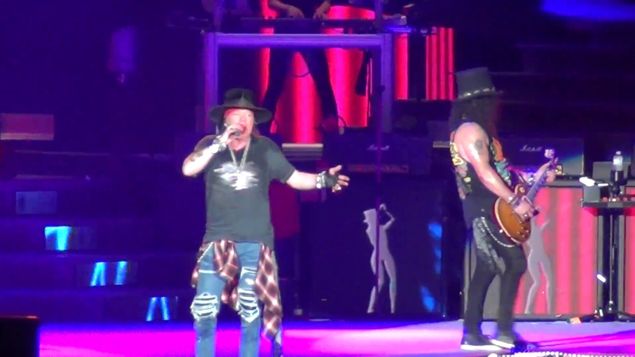 Guns N Roses - Live Bangkok 2017 - Rocket Queen