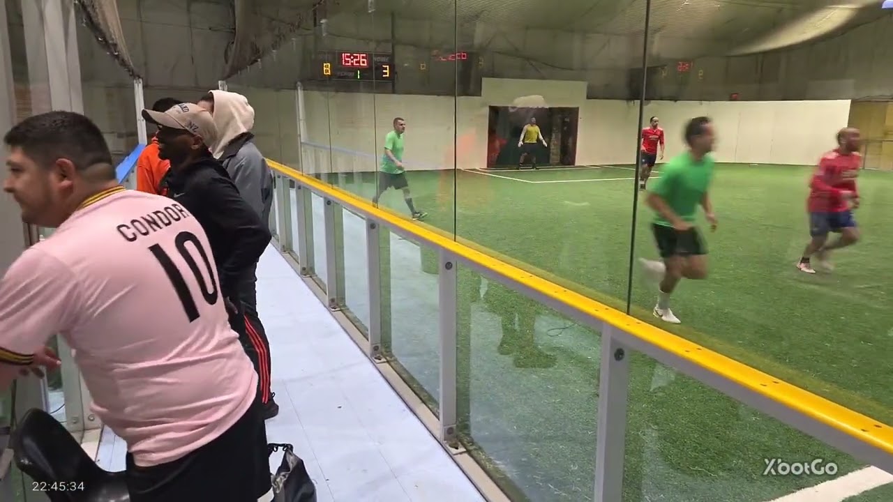 Monday Mens Over 30+