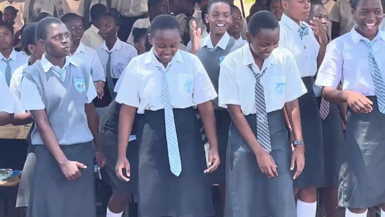 Second Session praise “Pokea sifa eeh Mungu” 🔥🔥🔥