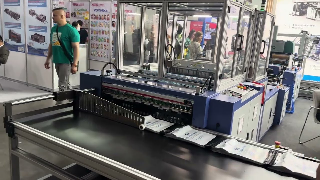 TY-900 CR COURIER (POLY MAILER) BAG MAKING MACHINE WITH HANDLE UP TO 250 BAGS/MNT AT ROSUPACK 2025