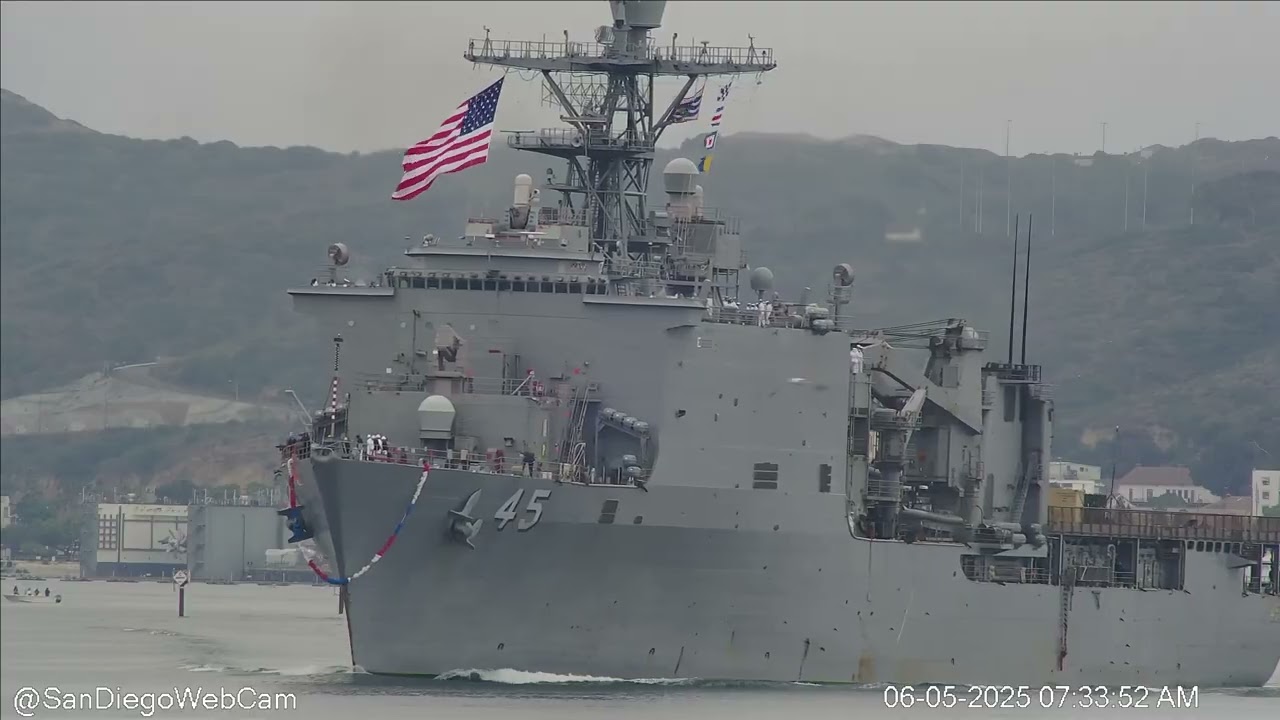 USS Comstock (LSD 45) Homecoming from 3 1/2 Month Surge Deployment