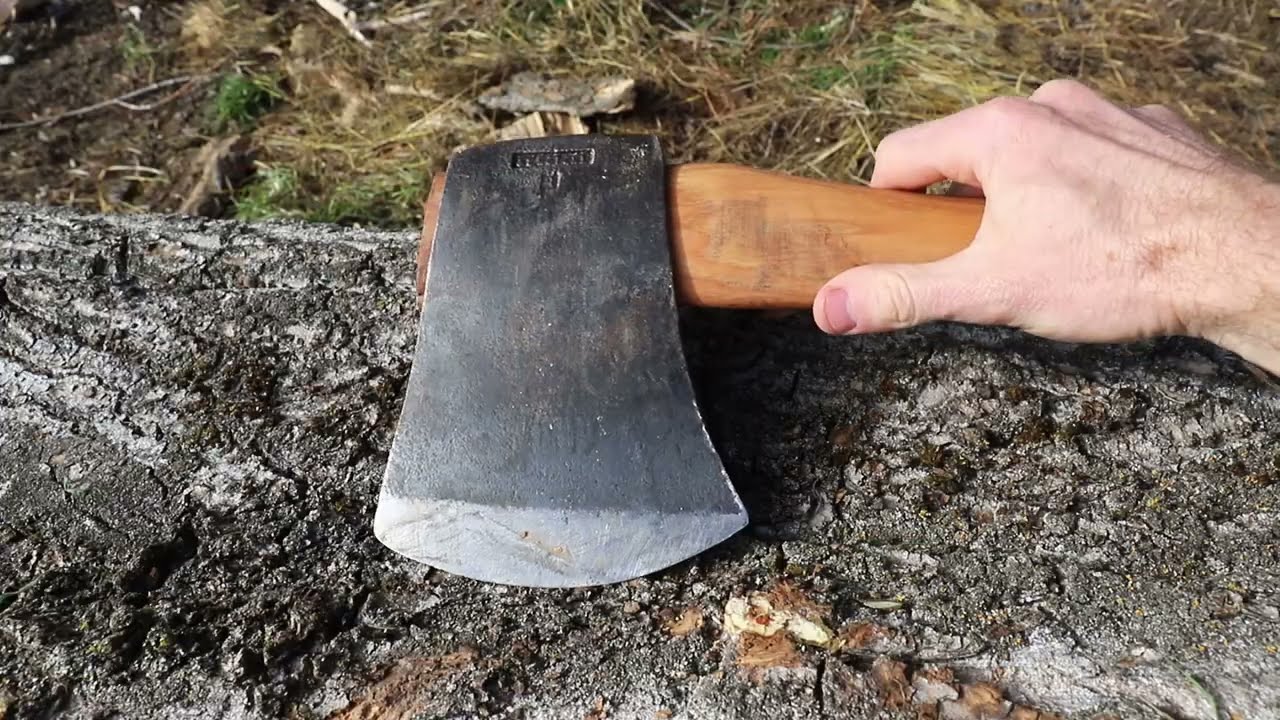 Testing 3 types of Tassie axes, which one chops the best?