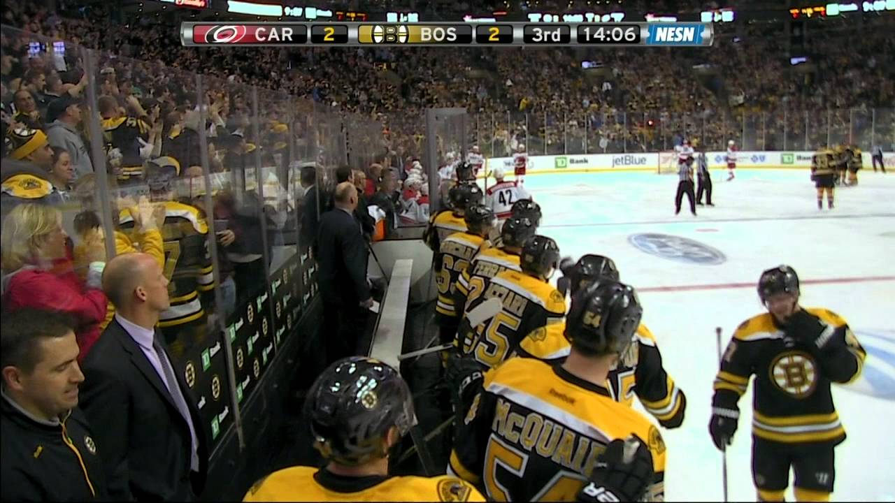 Gotta See It: Pastrnak explodes water bottle with top-shelf goal