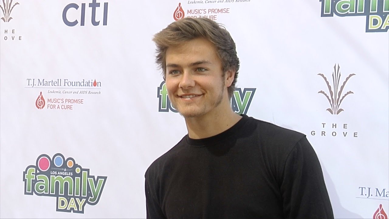 Peyton Meyer 