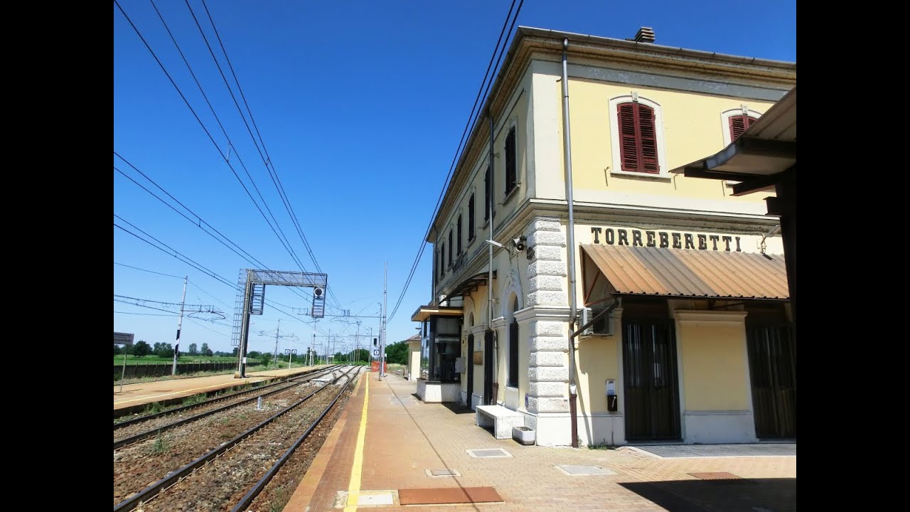 Annunci alla stazione di Torreberetti