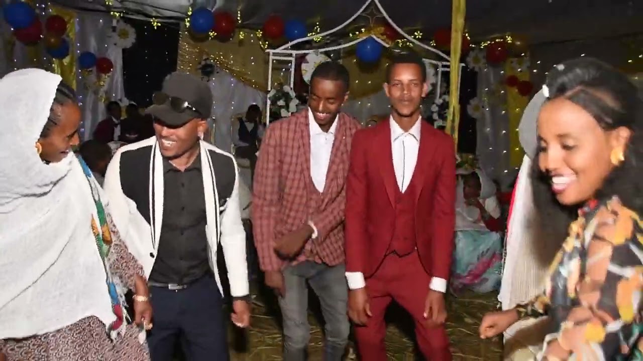 መርዓ ኣቶ ፋኑኤል ኣንበሳጅር ምስ ወ/ት ኤደን ኪዳነ (ሽመጃና ዓዲ ሳሎዳ)ንኡስ ዞባ ሰንዓፈ 2022 part 04