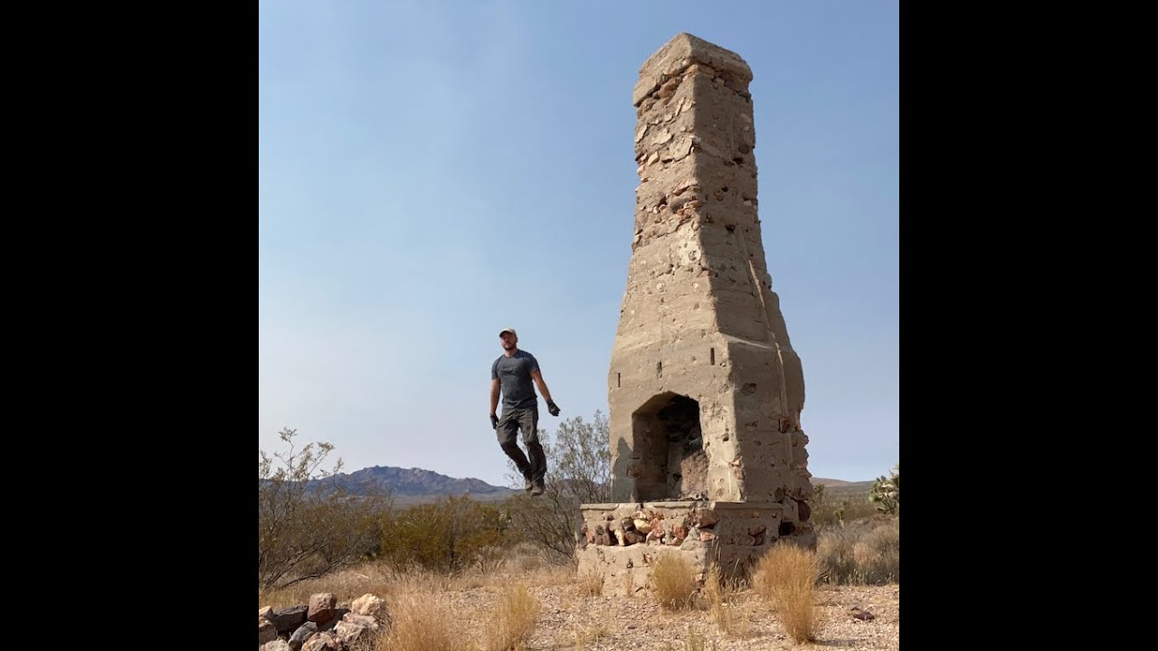 METAL DETECTING A  CALIFORNIA GHOST TOWN | 400 People | 3 Hotels | 8 Saloons