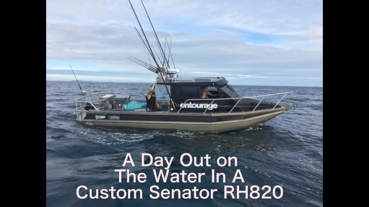 Custom Senator RH820 - Entourage On Water