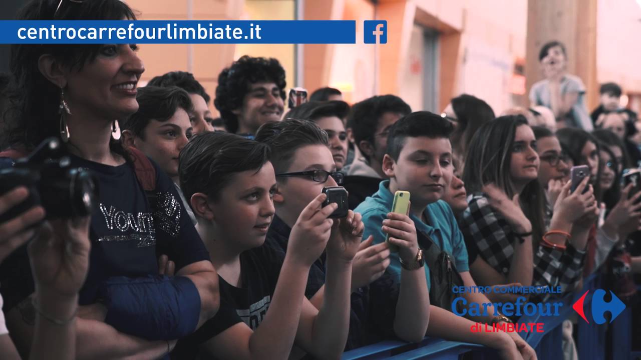 ANDREA PUCCI AL CARREFOUR DI LIMBIATE