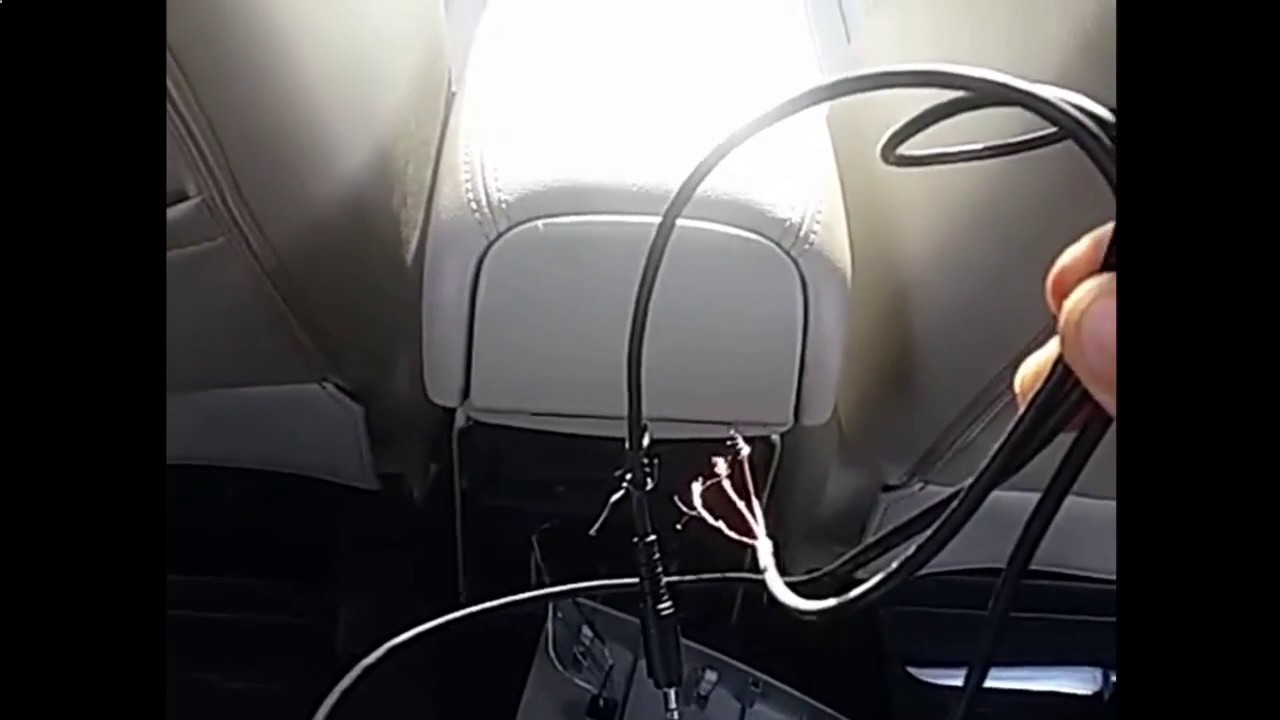 Подключение кабеля aux для Mitsubishi Outlander 2007