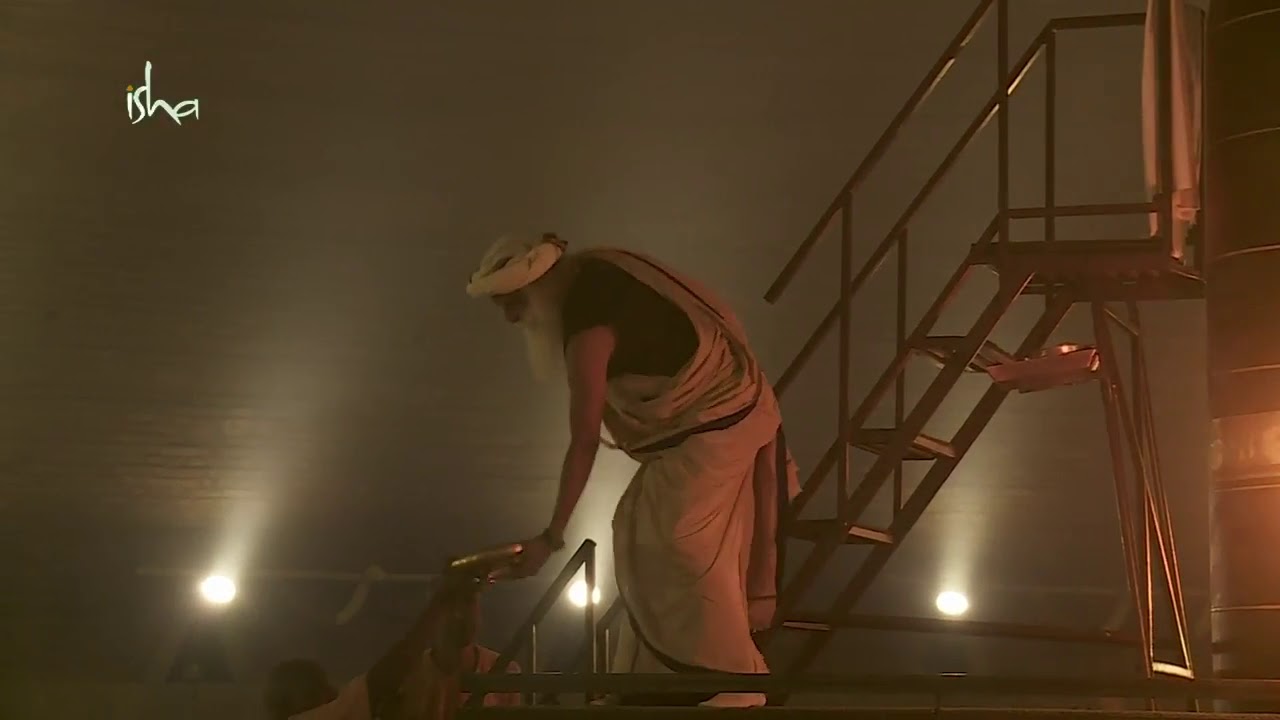 Sadhguru's Offering to DhyanaLinga(Pancha Bhuta Aradhana) on MahaShivaRatri 2018 at Isha