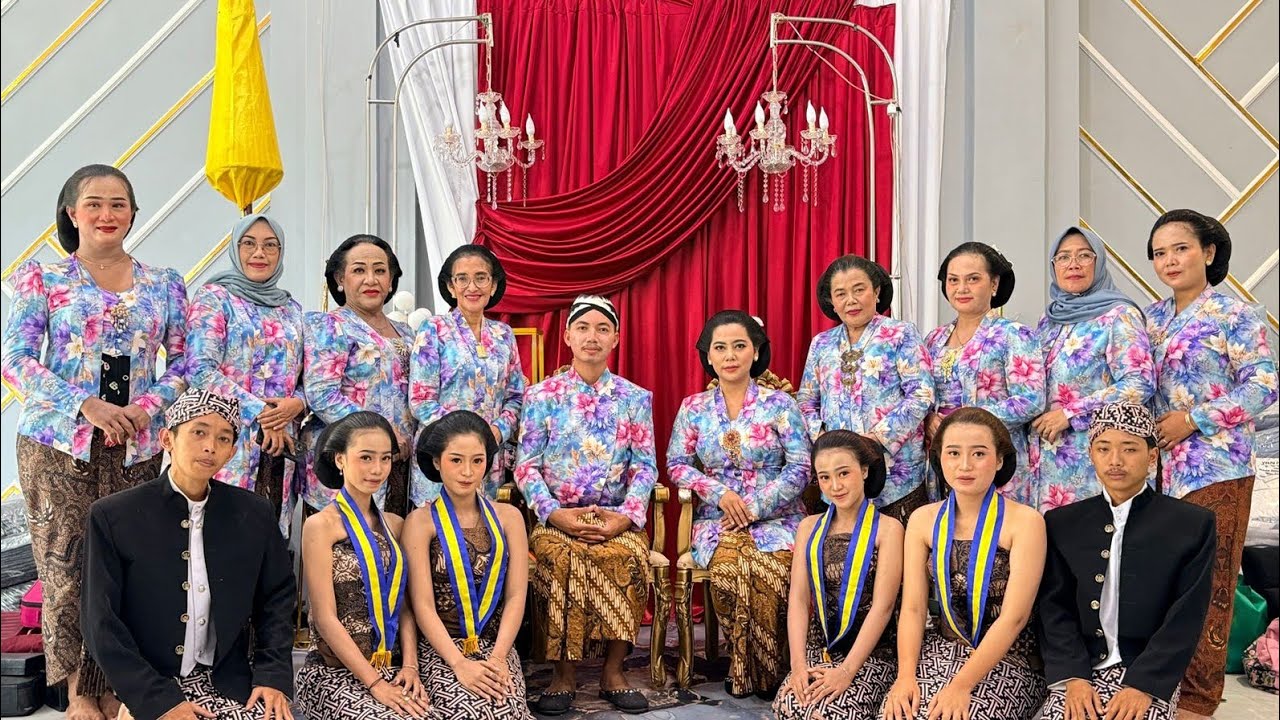 ACARA UDUN-UDUNAN NGAPEM YANTO AYAM PRODUCTION MENYAMBUT HARI RAYA IDUL FITRI DI PANGKUR NGAWI 