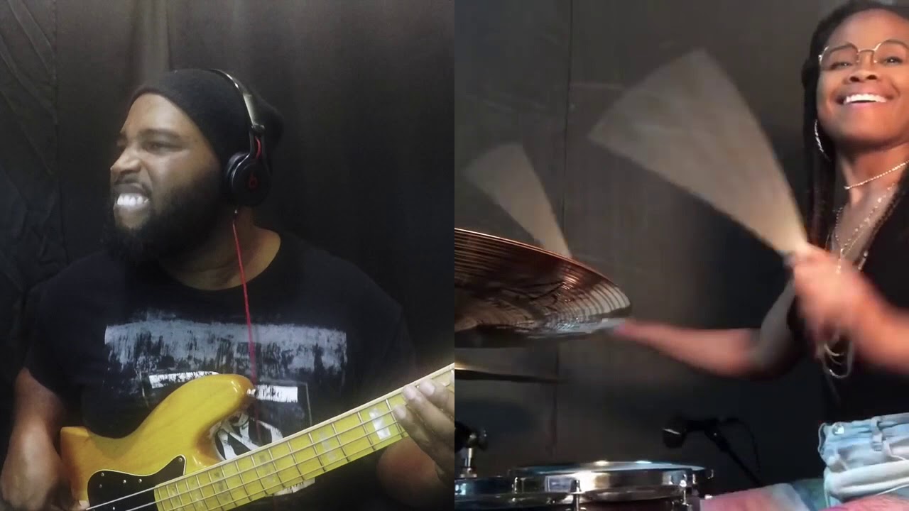 AJ Brown/Pocket Queen(Taylor Gordon) Super Bad