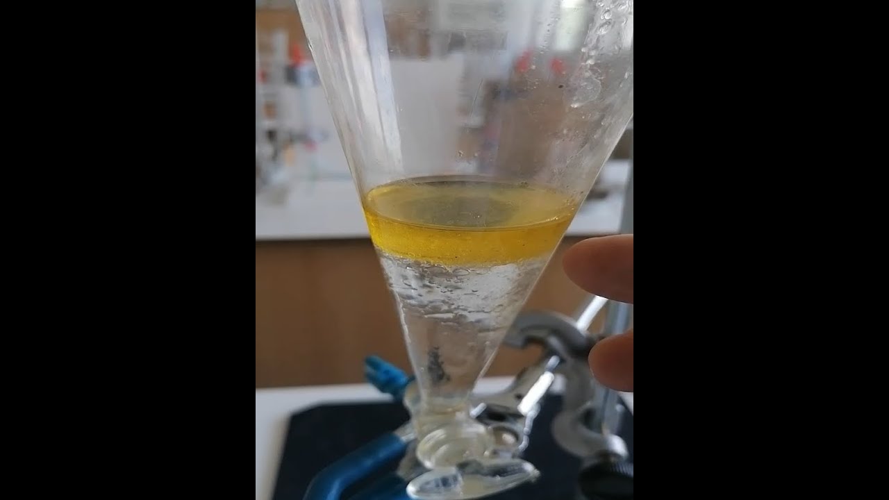 Decantarea unui amestec de apă+ulei+nisip
