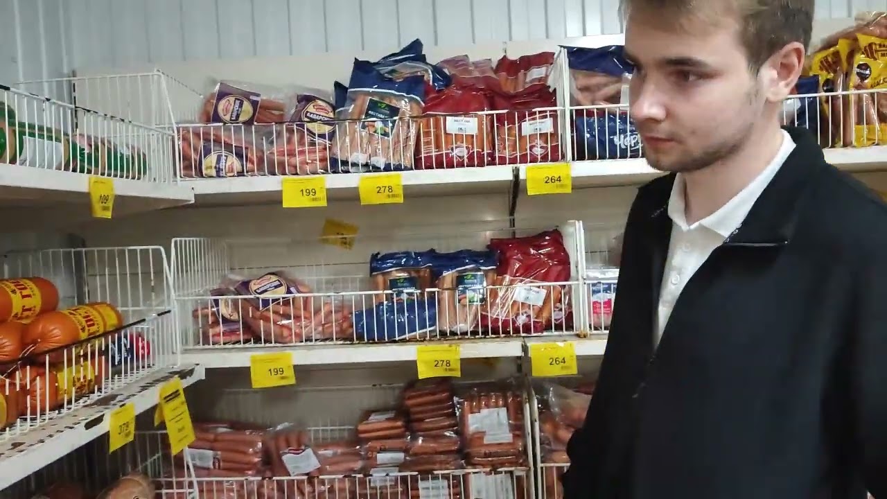 ЗАБРАЛИ СЫНОВЕЙ, ЗАЕХАЛИ ПОКУШАТЬ ПЕЛЬМЕНИ/КОЕ-ЧТО КУПИЛИ, ВИТАЛЯ МАРИНУЕТ УТКУ.