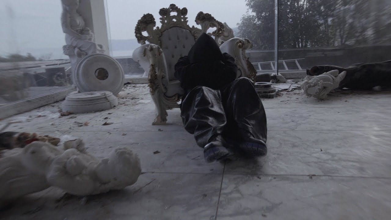 ROUNHAA - LOVE DEATH ROBOTS