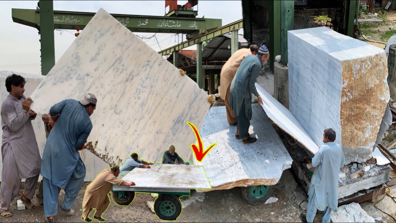 Heavy Most Precious Stone in The Whole World First of all, You Have Not Seen Such Stones