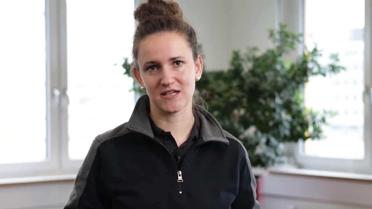 Mitarbeiterinterview mit Aurelia, Gruppenleiterin in der Metallwerkstatt