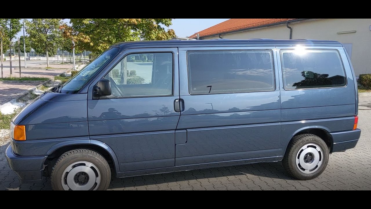 VW T4 Caravelle 1995 2.5 l Benziner frisch aus der Restaurierung. Tolles Projekt von meinem Dad.Nice