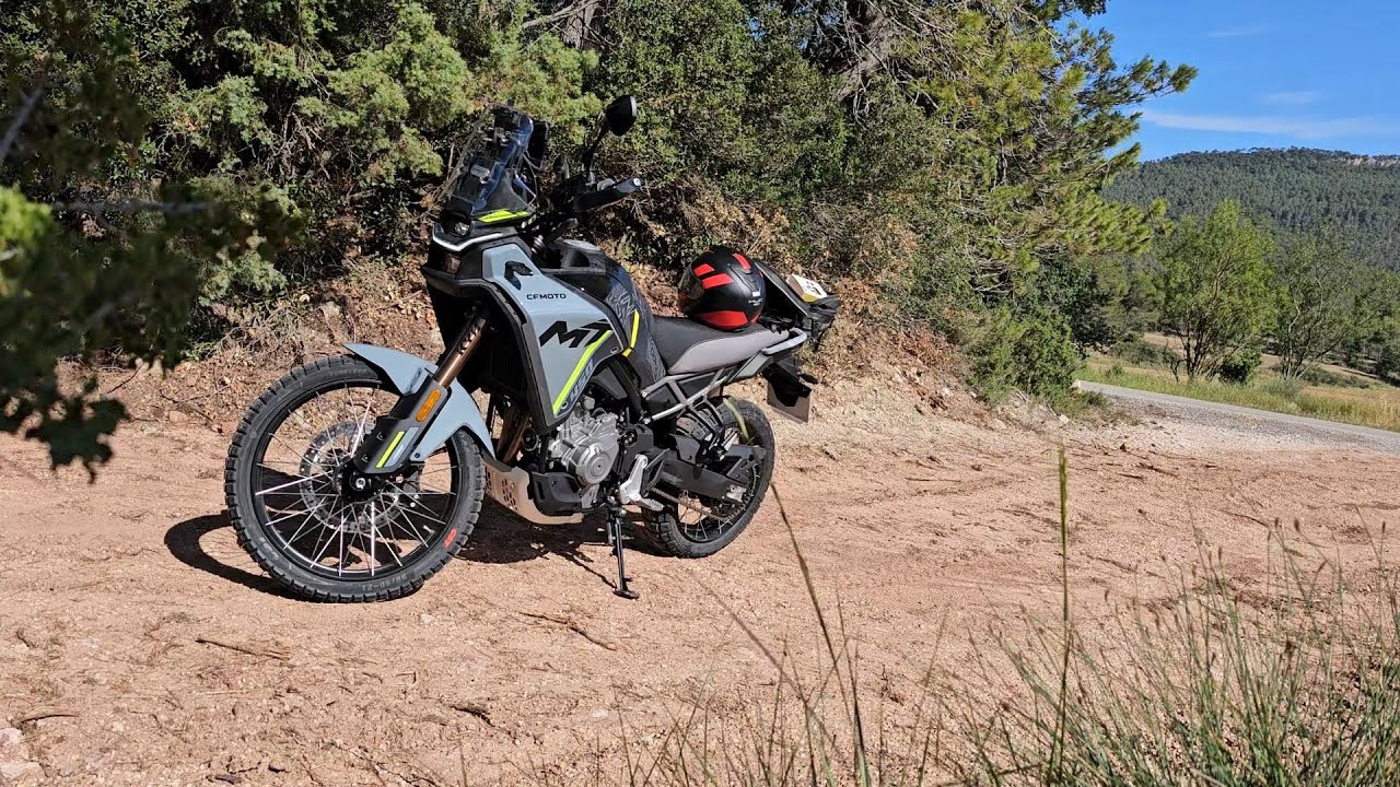 CFMoto 450 MT - Rodaje ...los primeros metros en off
