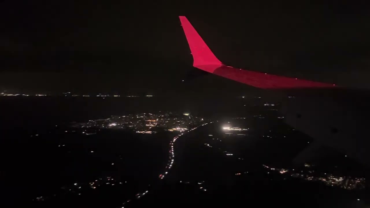 Night flight, full landing into Bristol airport. TUI Boeing 737 Max 8.