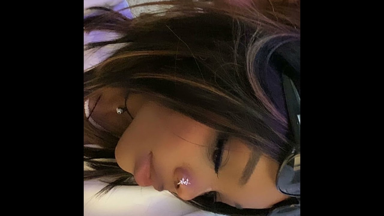 Trinidad Cardona - love me back (sped up)