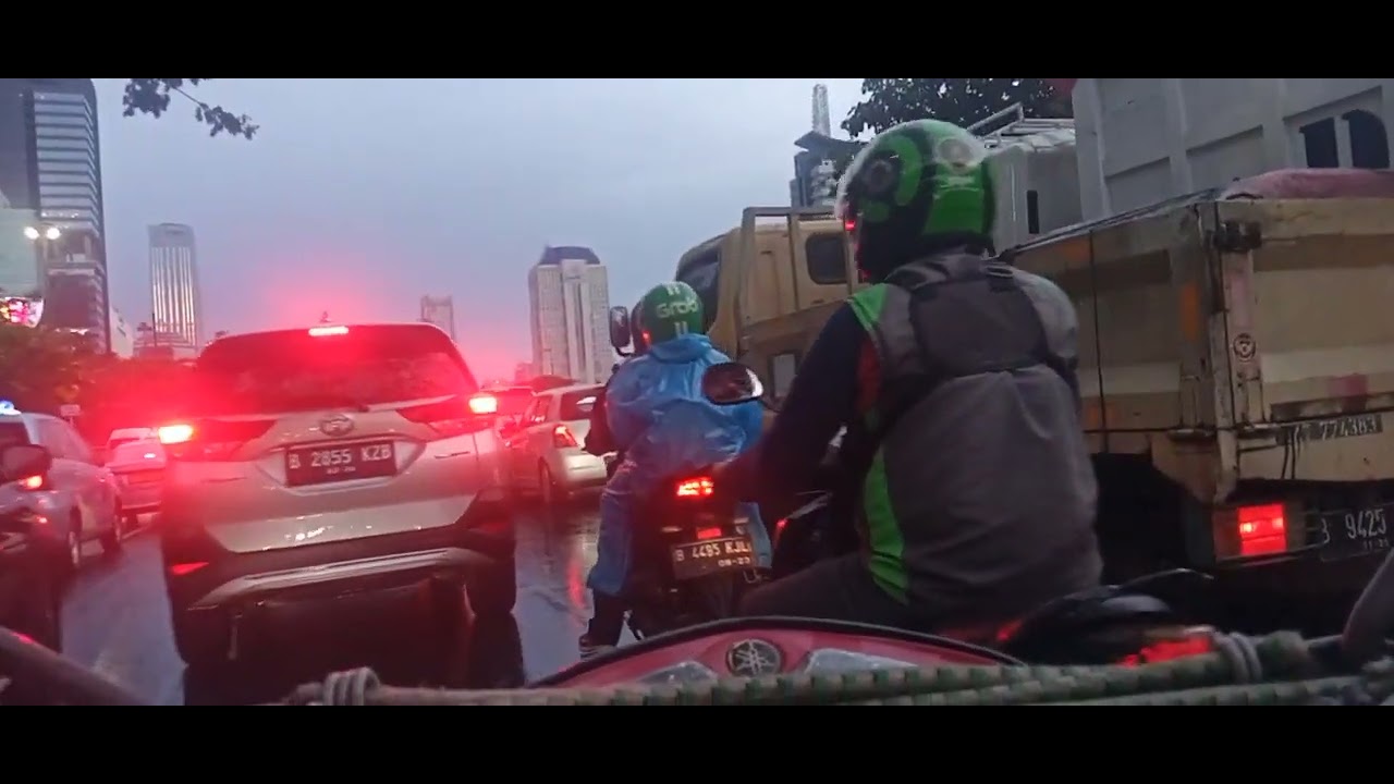 20221025 Good Evening Indonesia, Good Evening Jakarta before the dark night