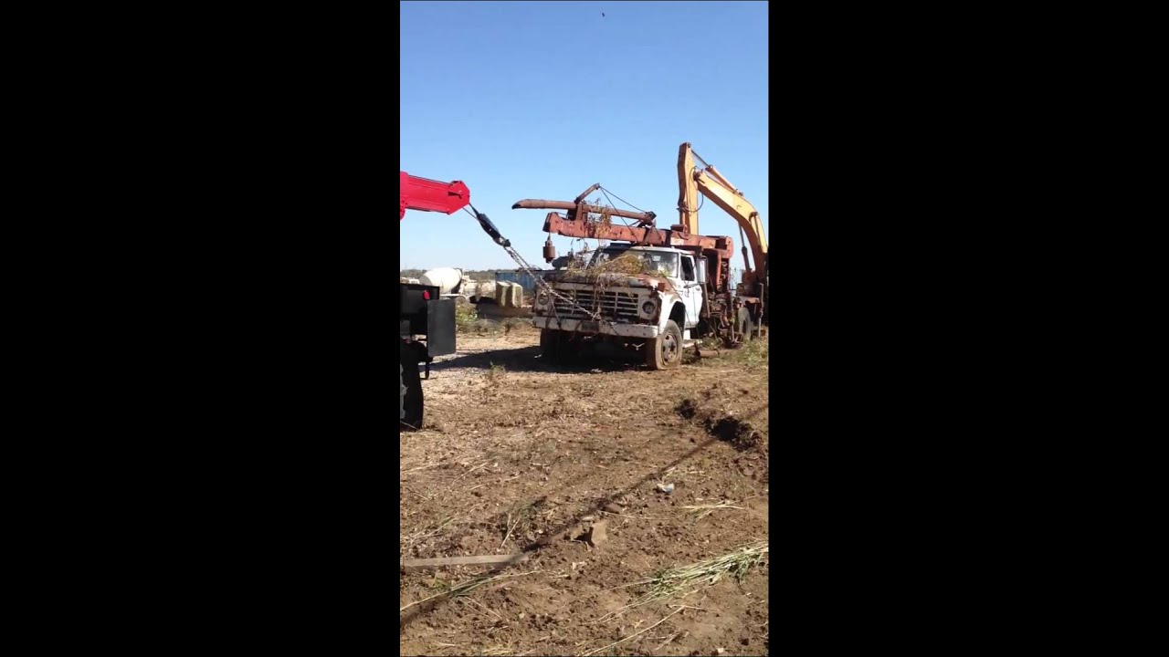 M936 Wrecker Wheelie