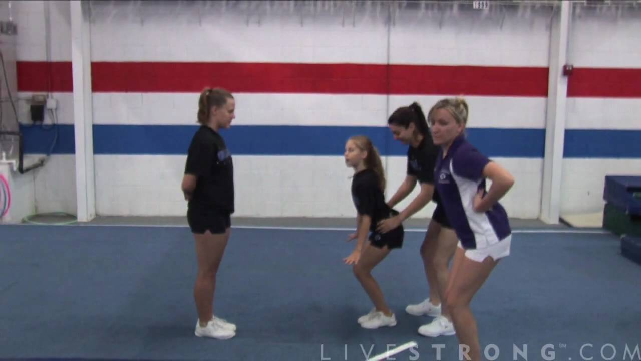 How to Do Basket tosses in Cheerleading