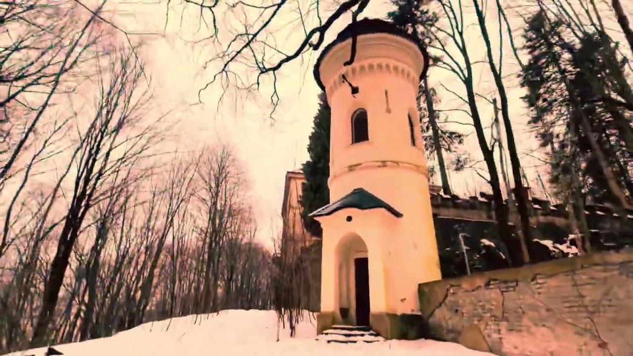 Trailer: Směrem k Rýchorské boudě – tajemná atmosféra starého zámku a horské krajiny