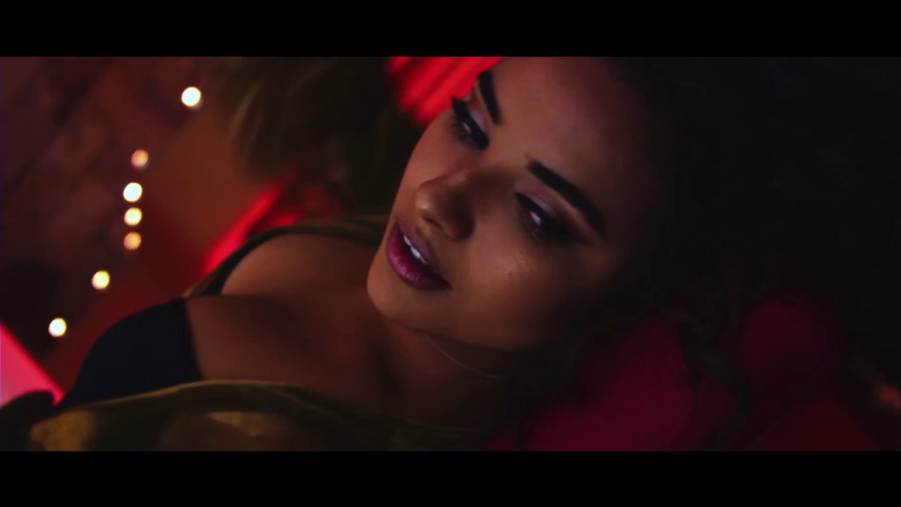Anitta & J Balvin - Downtown (Cover by Avi ft. Molinna)