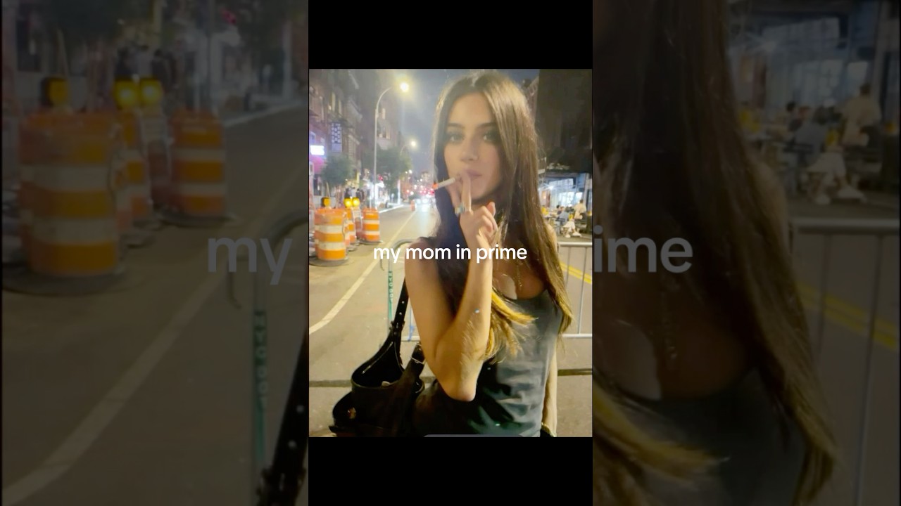 Mom now vs Mom 2000s 