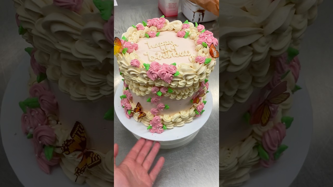 🦋🌸 #fairy #fairycake #cake #cakeshorts #cakedesign #cakedecorating #cakes #fairycore #cakeart