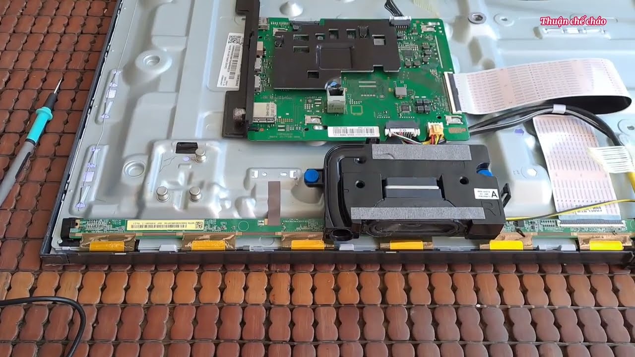 Tivi samsung ua43tu7000k không lên hình #172