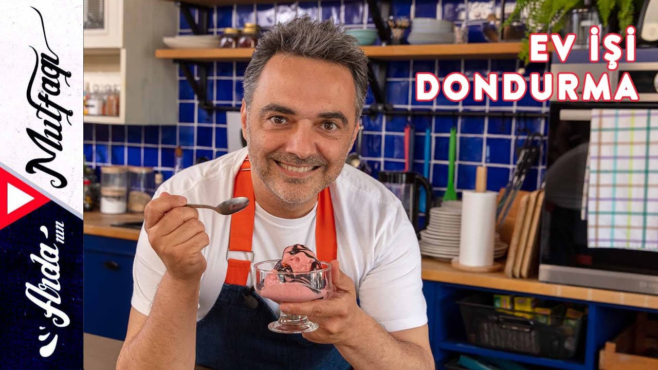 Muz ve &Ccedil;ilekten Ev İşi Dondurma I Evde Kolay Dondurma I Arda'nın Mutfağı