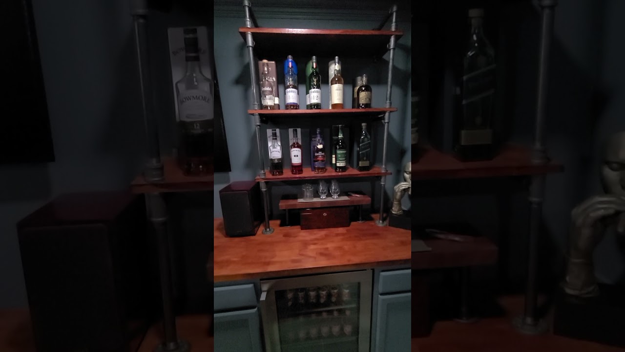 Cigar Whisky Room