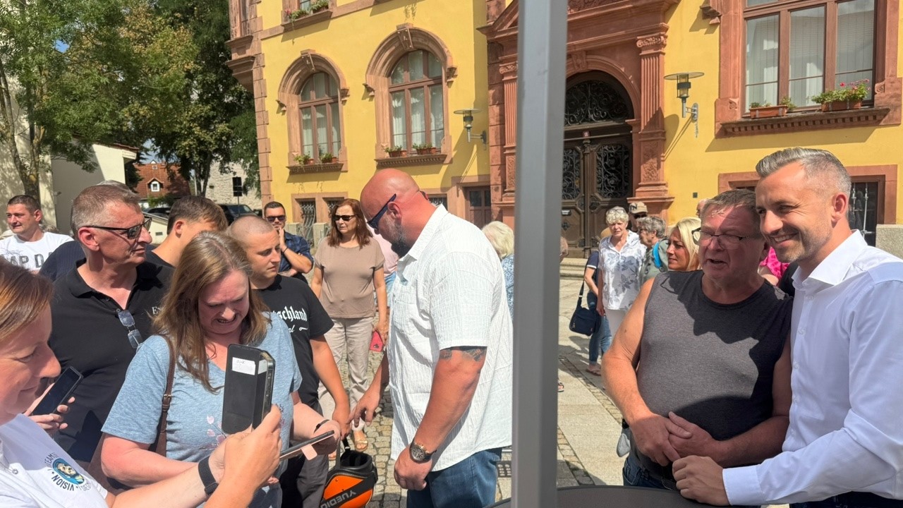 Ulrich Siegmund AfD Infostand Egeln 7.8.26