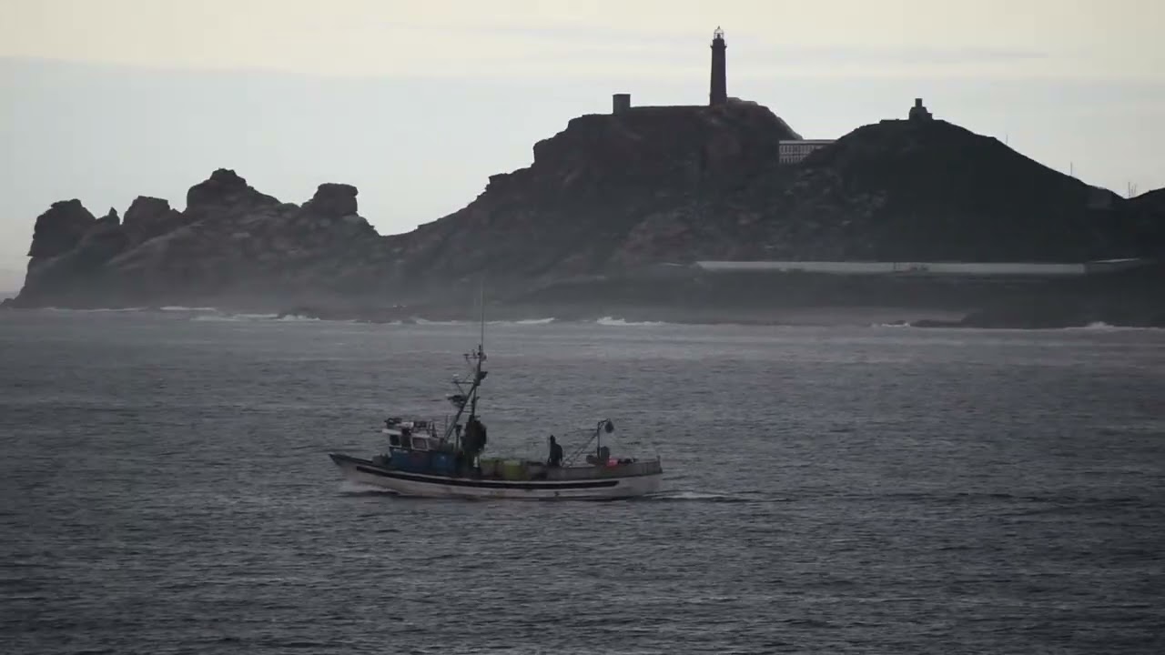 Cerquero SAN ADRIÁN DO MAR pasando por las inmediaciones de la Punta da Barca de Muxía