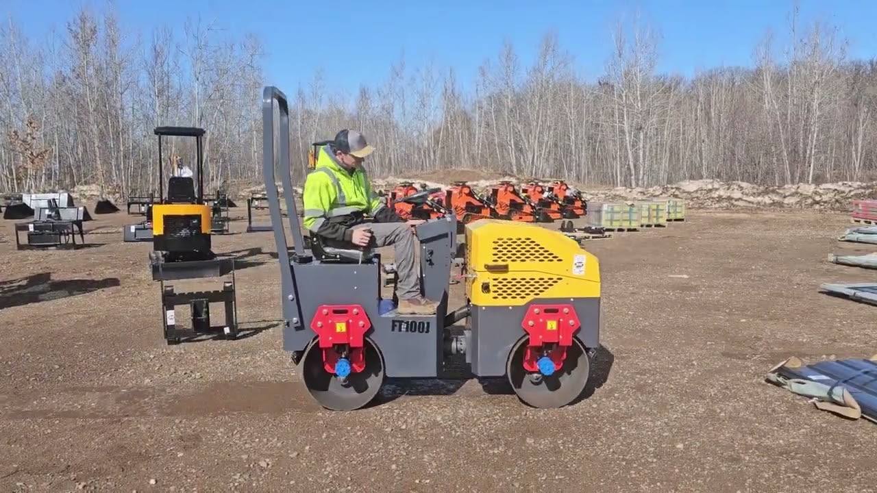 Future FT1000 Ride On Road Roller