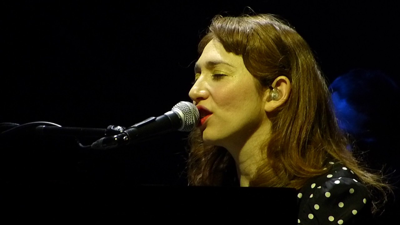 Regina Spektor - Sailor Song live Albert Hall, Manchester 10-11-16