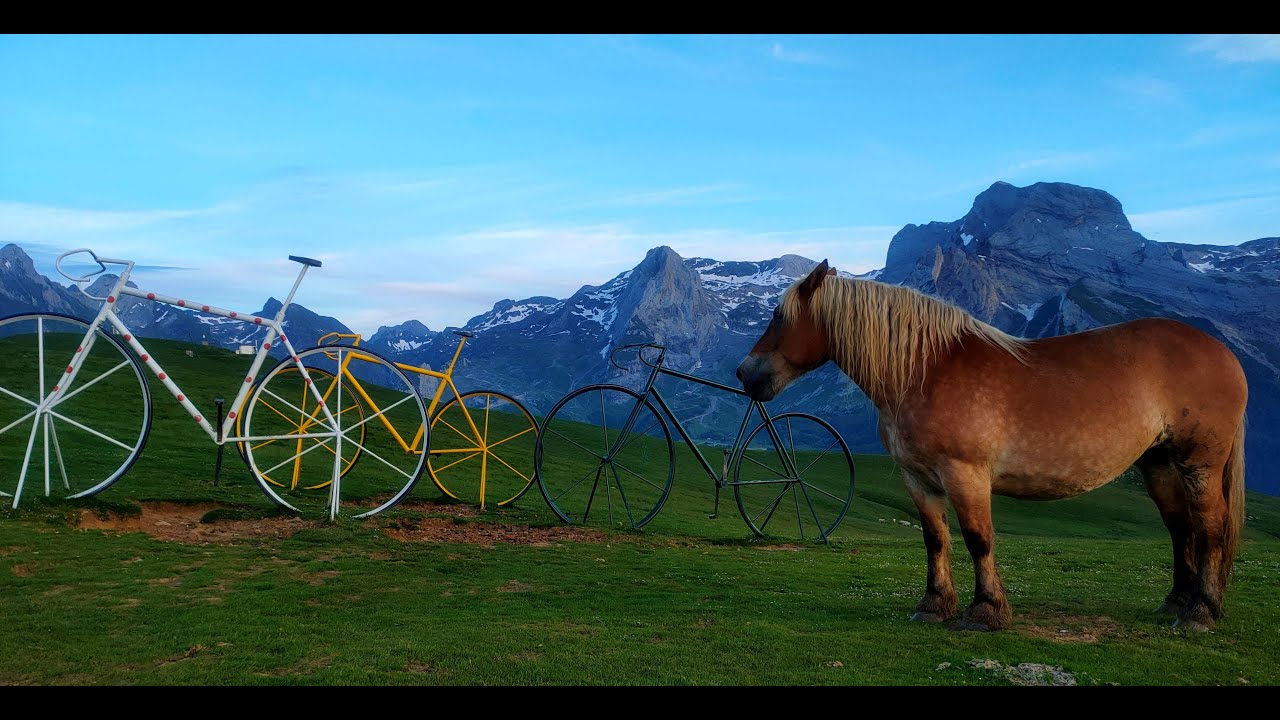 Pirineos en Moto Recorriendo los Puertos Míticos del Tour De Francia