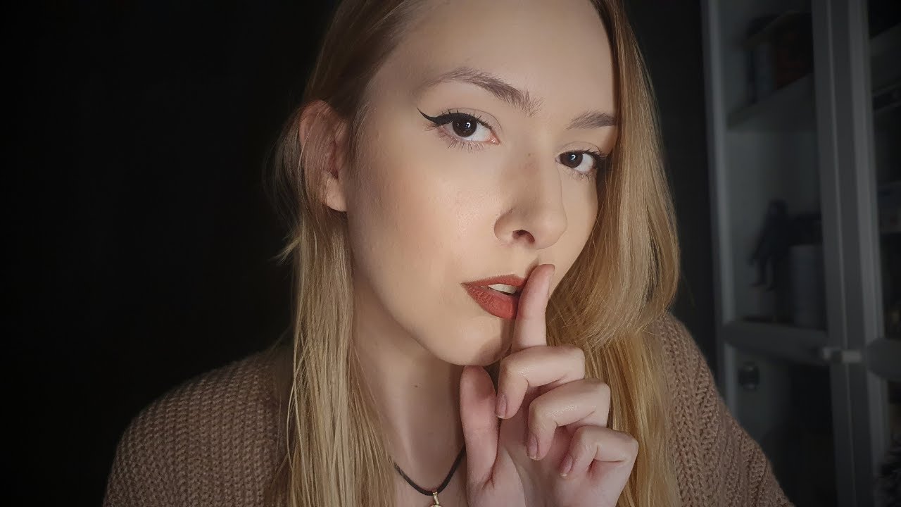 ASMR UNINTELLIGIBLE WHISPERS ♥