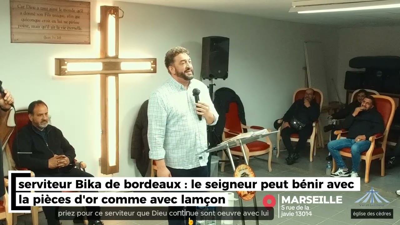 serviteur bika de bordeaux- le seigneur bénis avec une pièces d'or comme avec l'hameçon