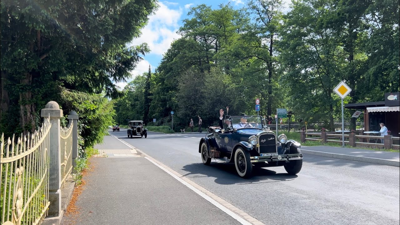 Mal was anderes: 33. Hatz auf die Katz Oldtimerausfahrt 2024 durch Bad Blankenburg ins Schwarzatal