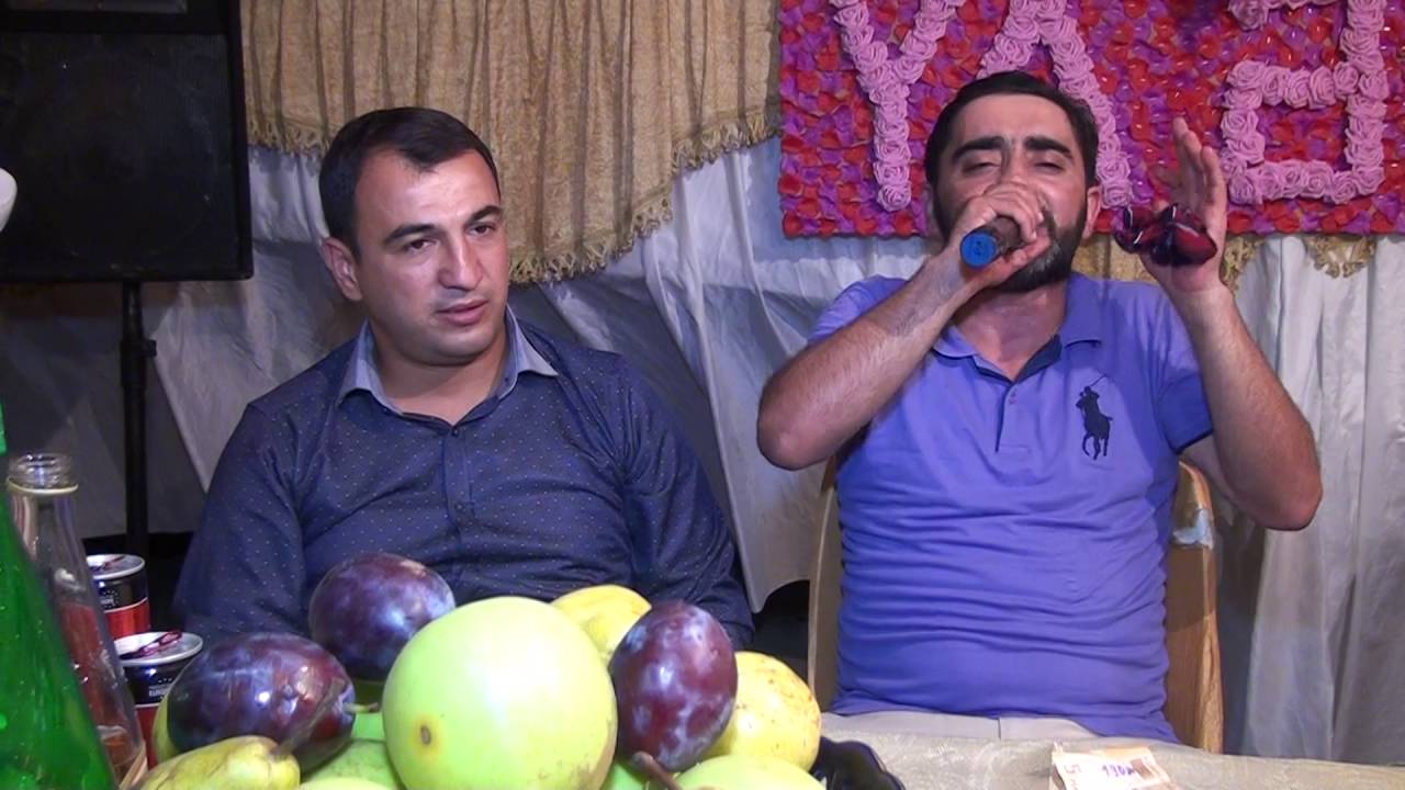 AYDIN  XIRDALANLI  YENI  QEZEL 28.08.2016  XOCESEN  KENDI ELVININ TOY AXSAMI