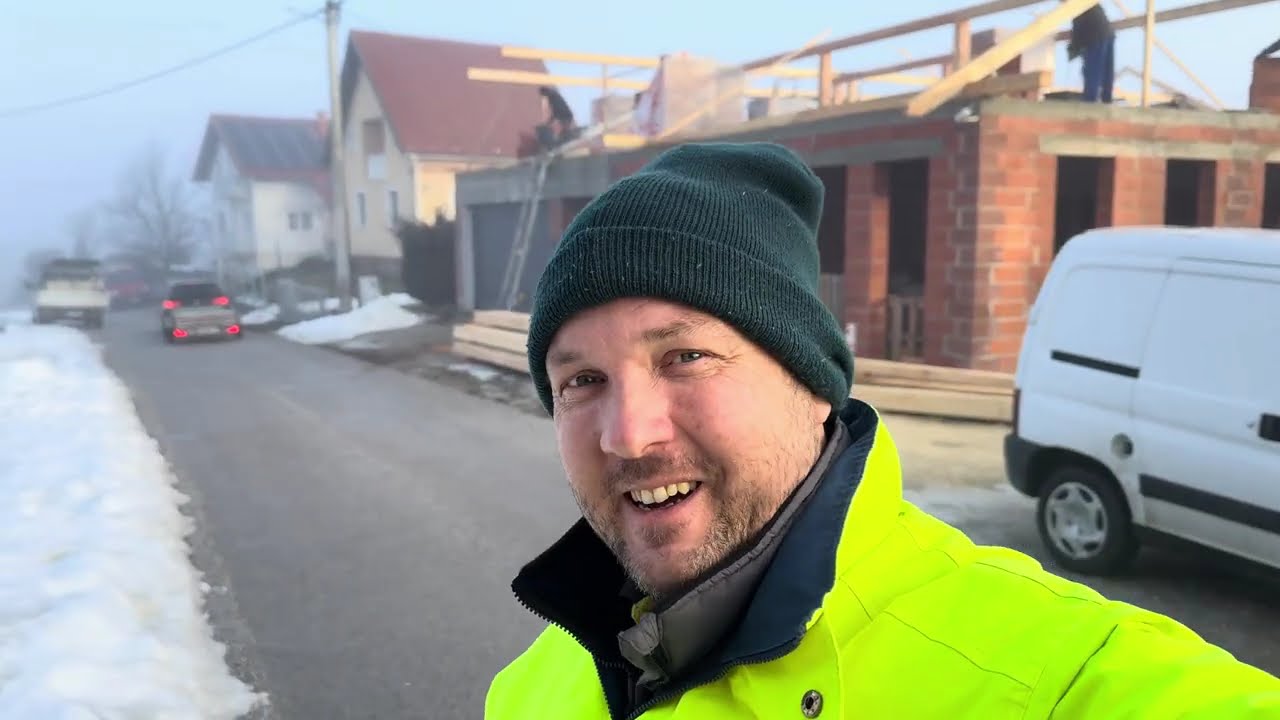 Krov od 400m2 postavljanje rogova i zidanje | Iz grada na selo | Farma