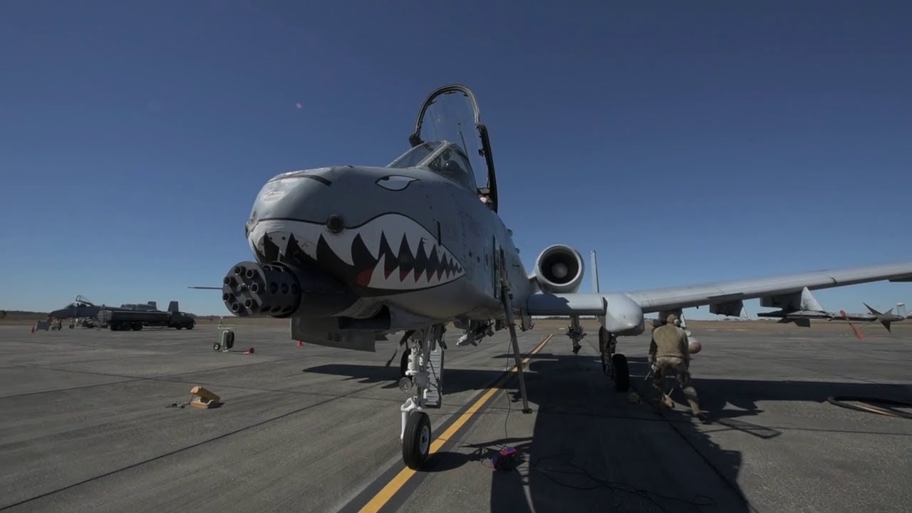 USAF A-10C Thunderbolt II quick refueling and bomb loading